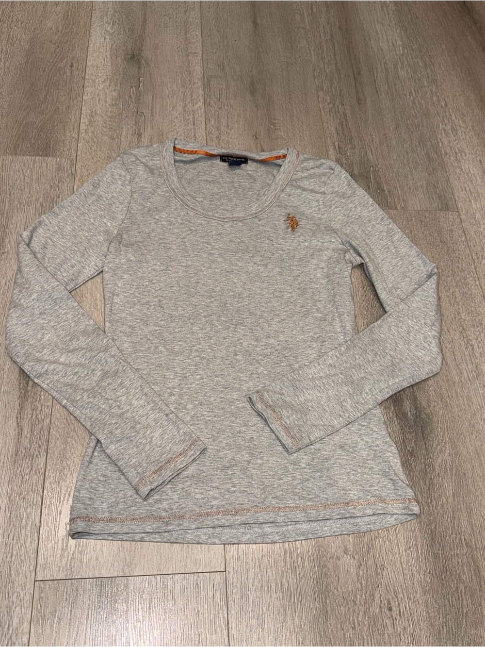 U.S. Polo Assn. Women's Heather Gray Long-Sleeve Crewneck Top with Orange Logo